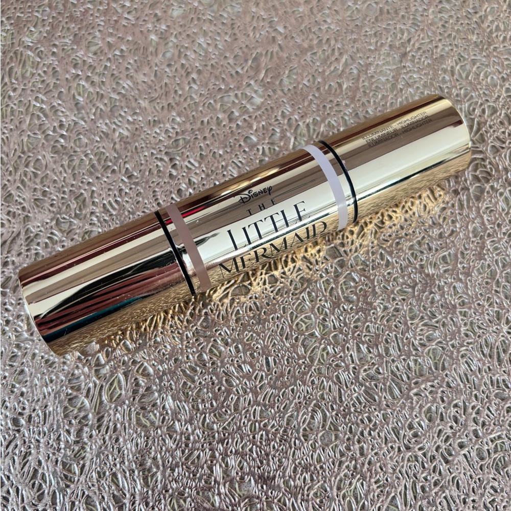 Kiko bronzer and highlighter duo stick